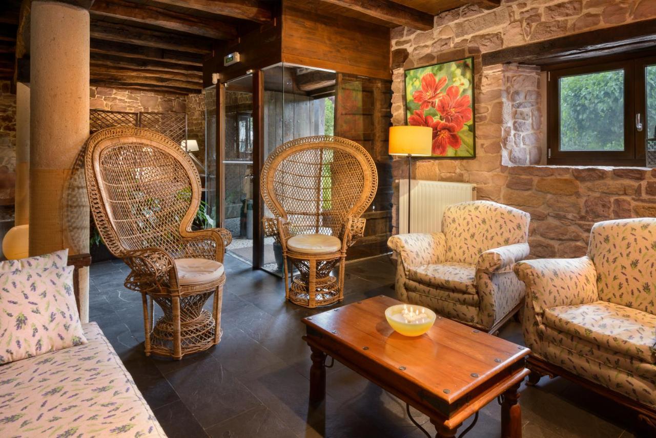 Hotel Rural Iribarnia Lantz ภายนอก รูปภาพ